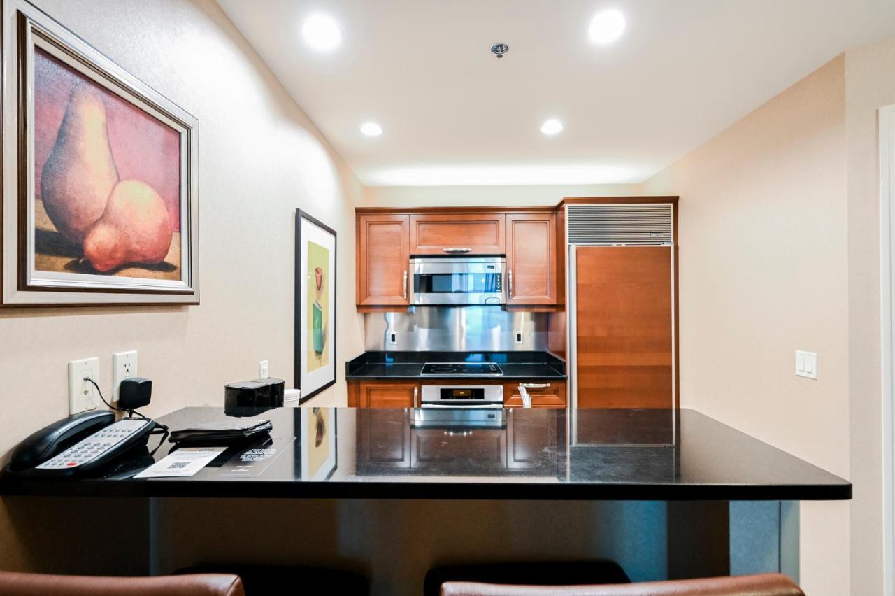 Stripviewsuites Penthouse Two-Bedroom Conjoined Suite Las Vegas Exterior photo